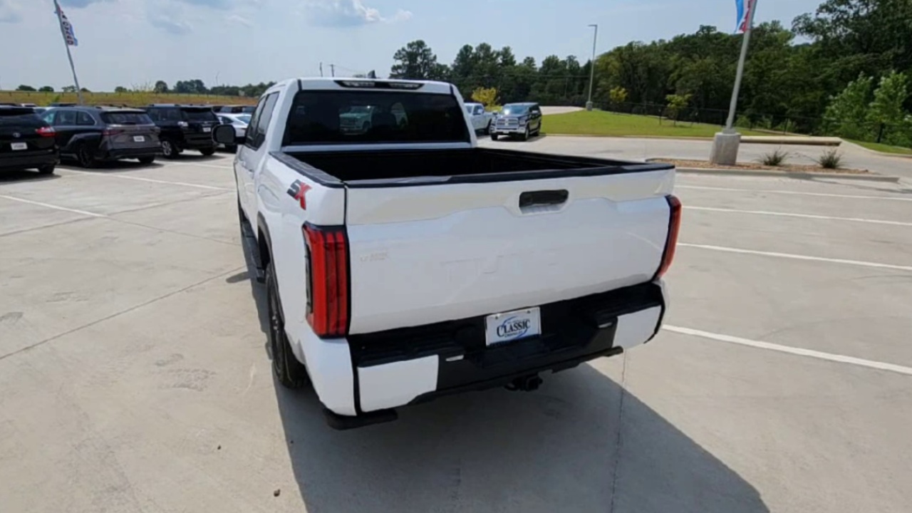 2024 Toyota Tundra SR5 photo 32