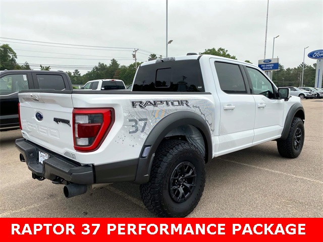 2023 Ford F-150 Raptor photo 2