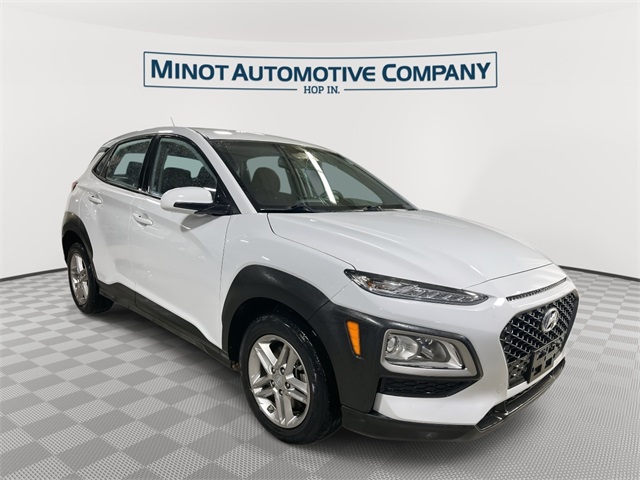 2021 Hyundai Kona SE's photo