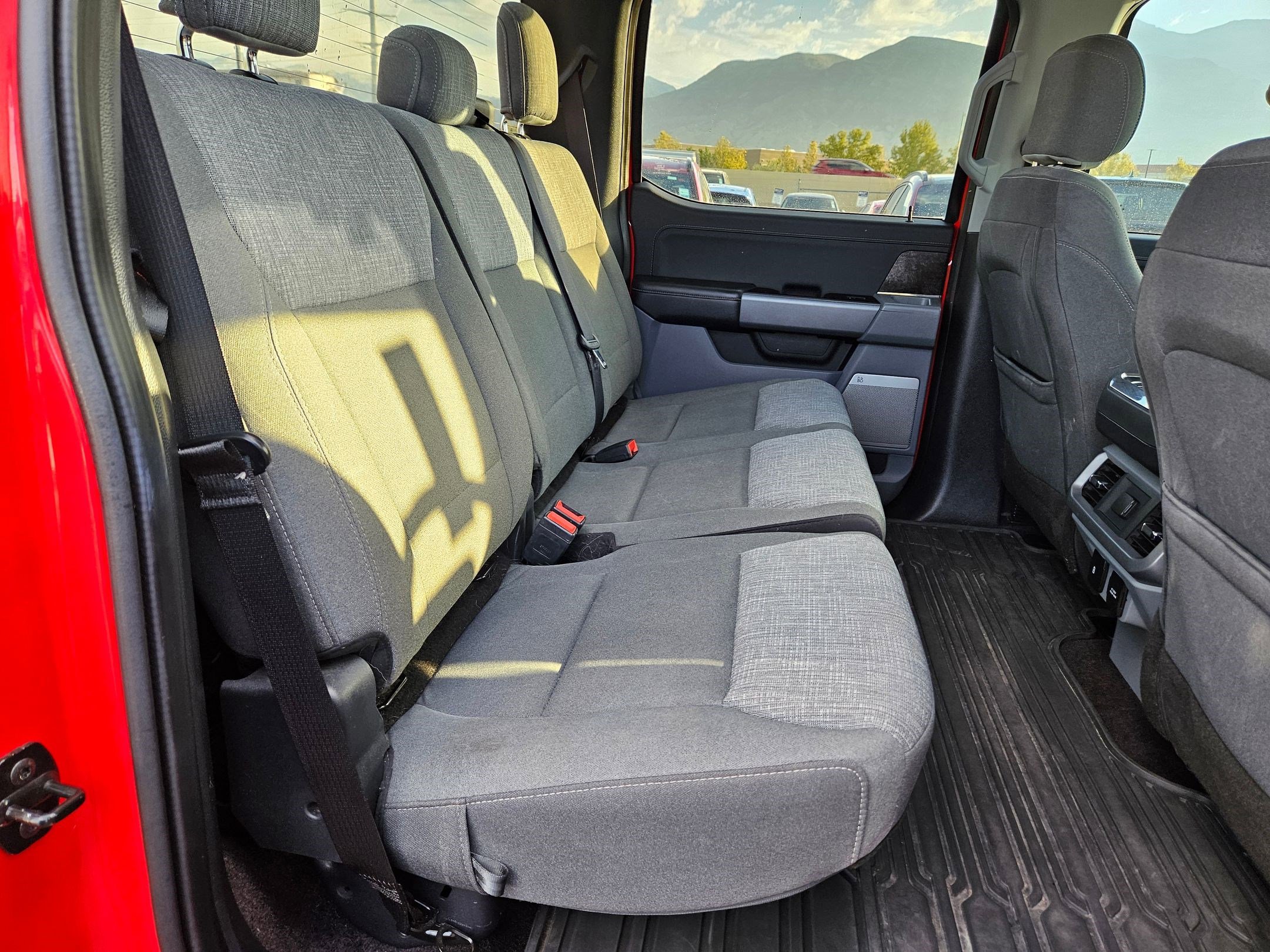 2021 Ford F-150 XLT photo 29