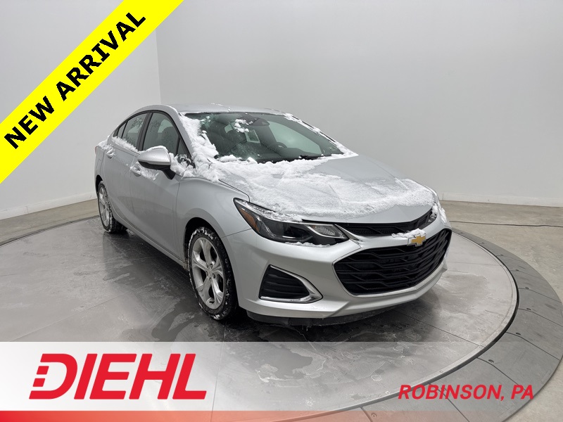 2019 Chevrolet Cruze Premier's photo