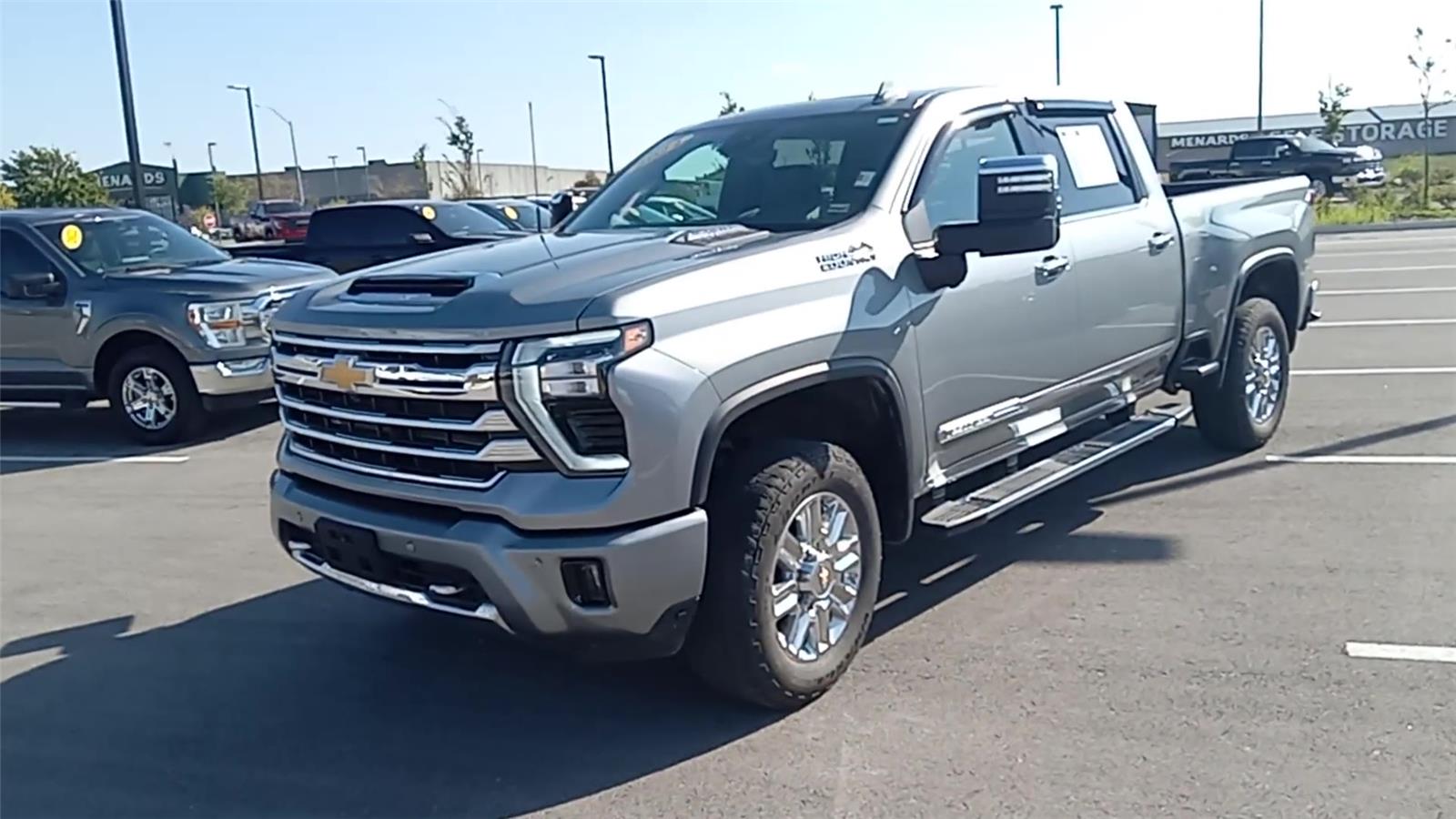 2024 Chevrolet Silverado 2500HD High Country photo 4