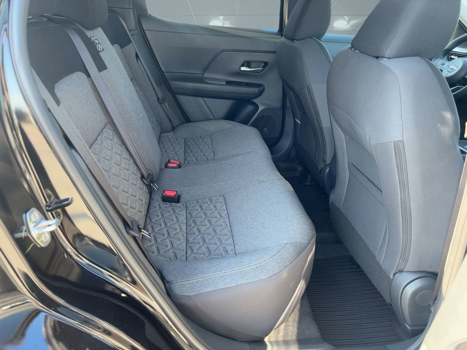 2026 Nissan Kicks SV photo 24