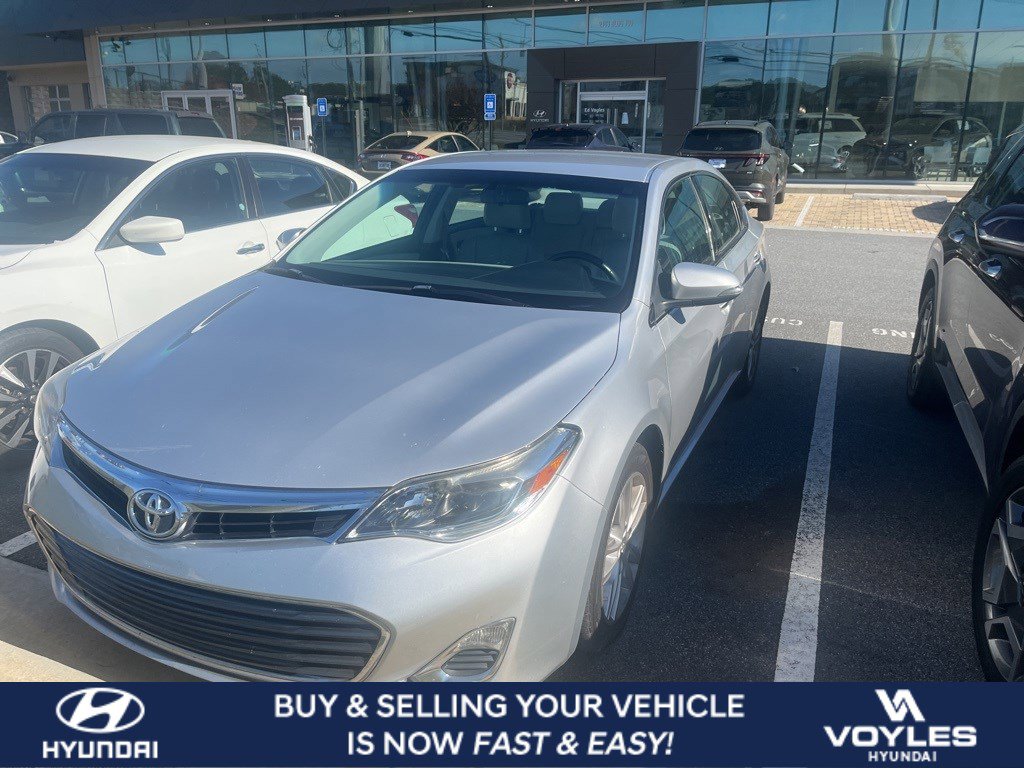 2013 Toyota Avalon XLE