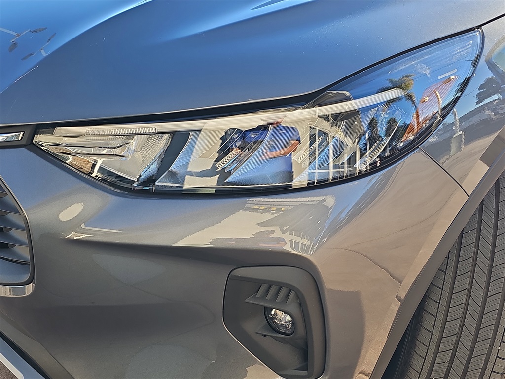 2025 Ford Escape Plug-In Hybrid photo 31