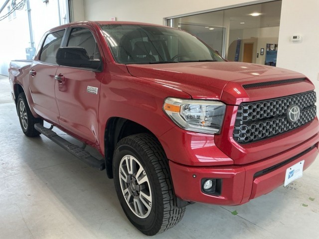 2020 Toyota Tundra Platinum's photo