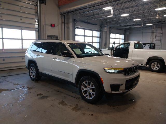 2022 Jeep Grand Cherokee L Limited's photo