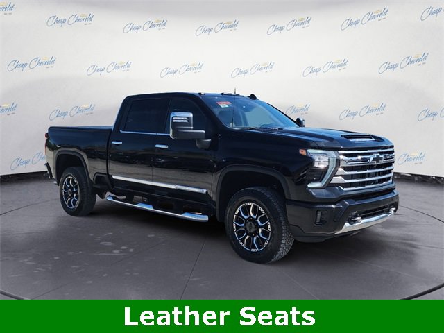 2025 Chevrolet Silverado 3500HD High Country photo 2