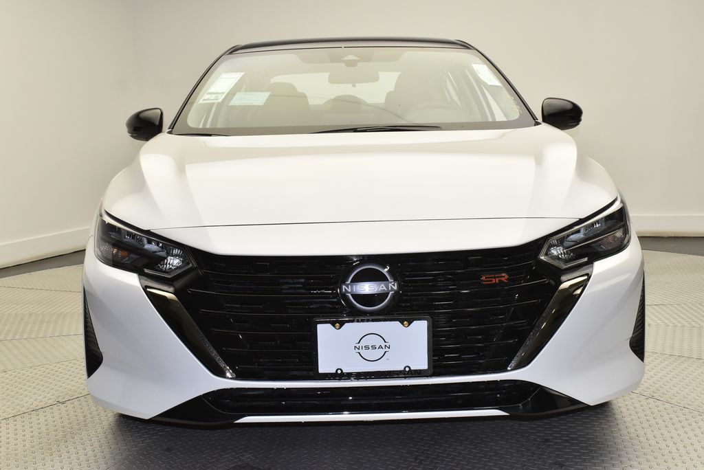 2025 Nissan Sentra SR photo 2