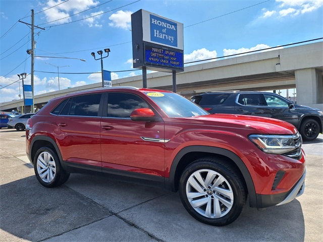 2023 Volkswagen Atlas Cross Sport SE Technology photo 3