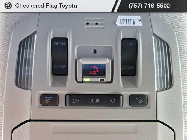 2021 Toyota Highlander XLE photo 8
