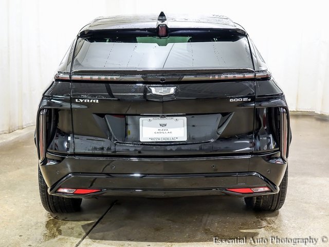 2025 Cadillac Lyriq Sport photo 5