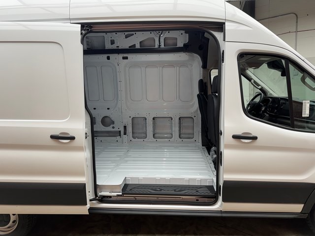 2025 Ford Transit Cargo Van photo 27