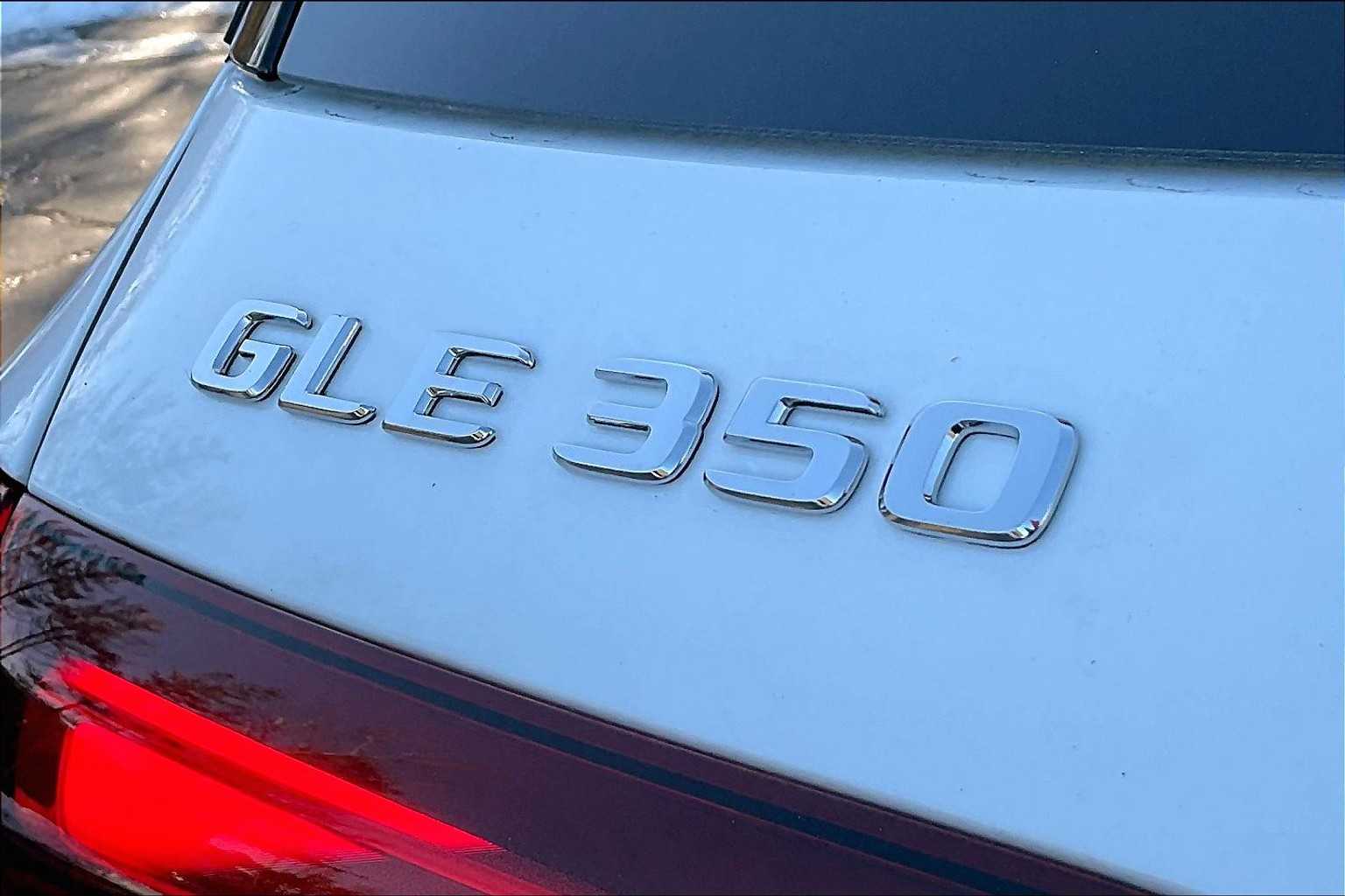 2025 Mercedes Benz GLE 350 4MATIC photo 6