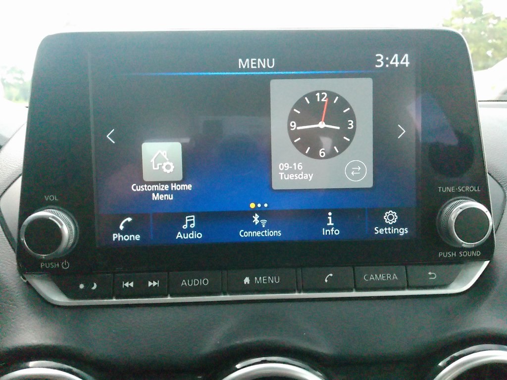 2024 Nissan Sentra SV photo 32