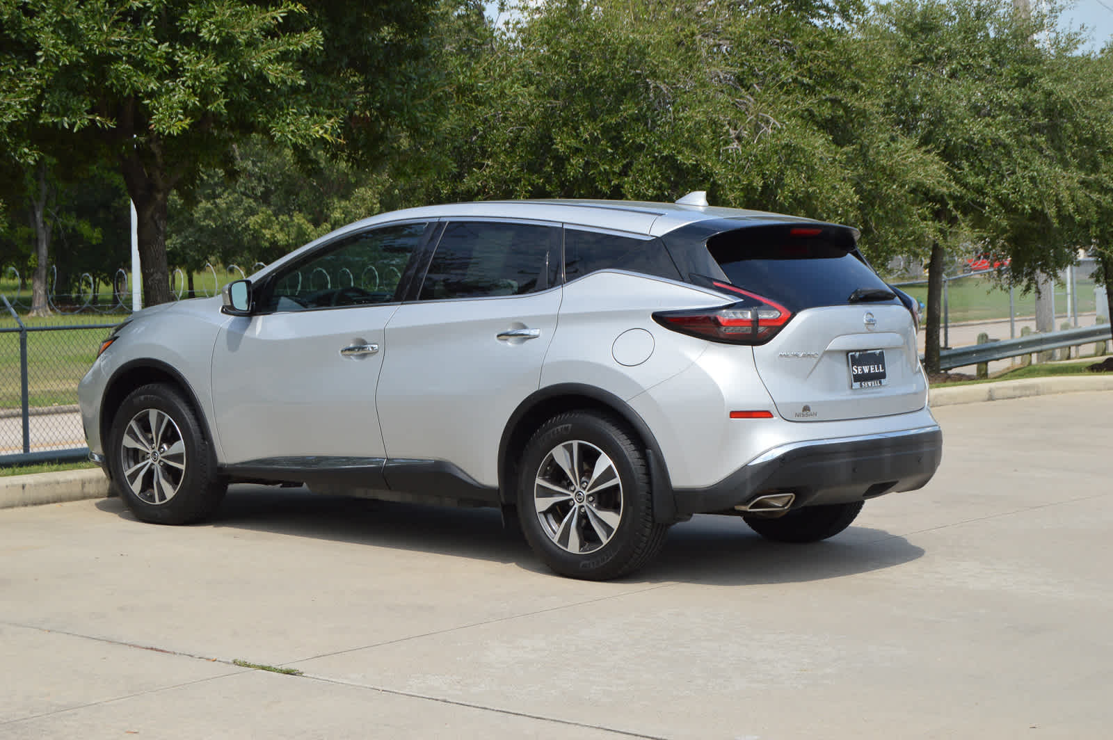 2020 Nissan Murano S photo 5