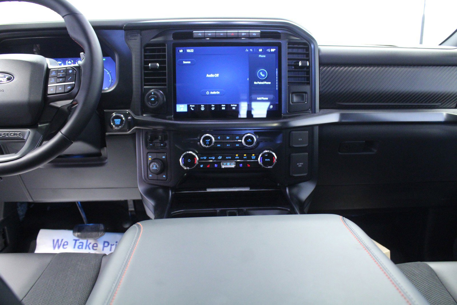 2024 Ford F-150 Raptor photo 17