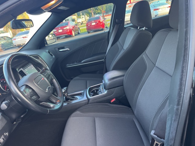 2021 Dodge Charger SXT photo 8