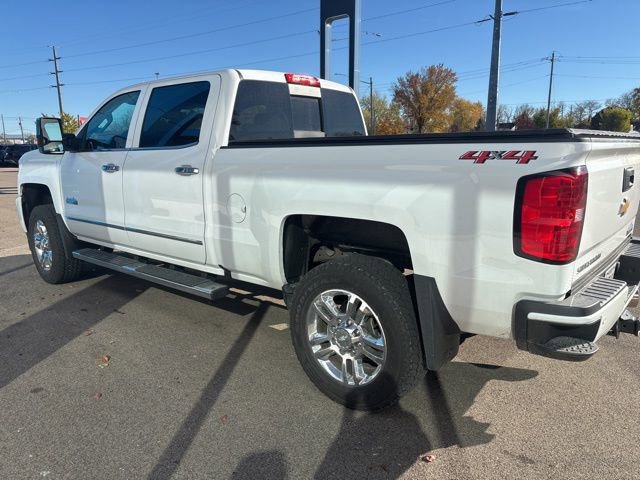 2018 Chevrolet Silverado 2500HD High Country photo 4