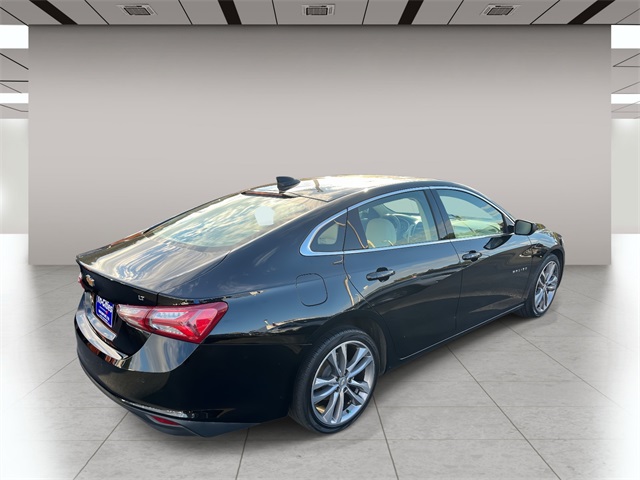 2024 Chevrolet Malibu Premier 2LT photo 3