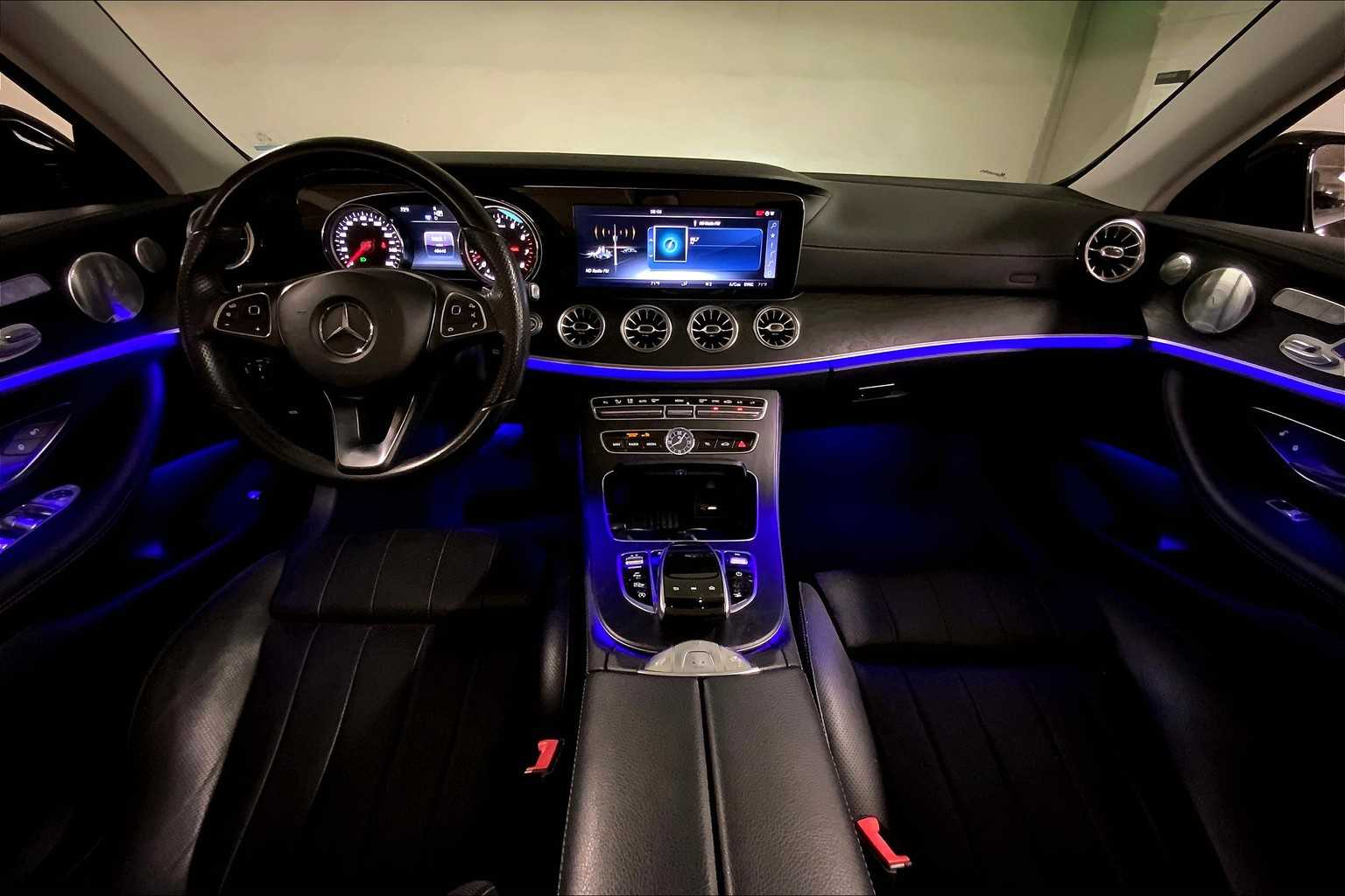 2018 Mercedes Benz E 400 photo 13
