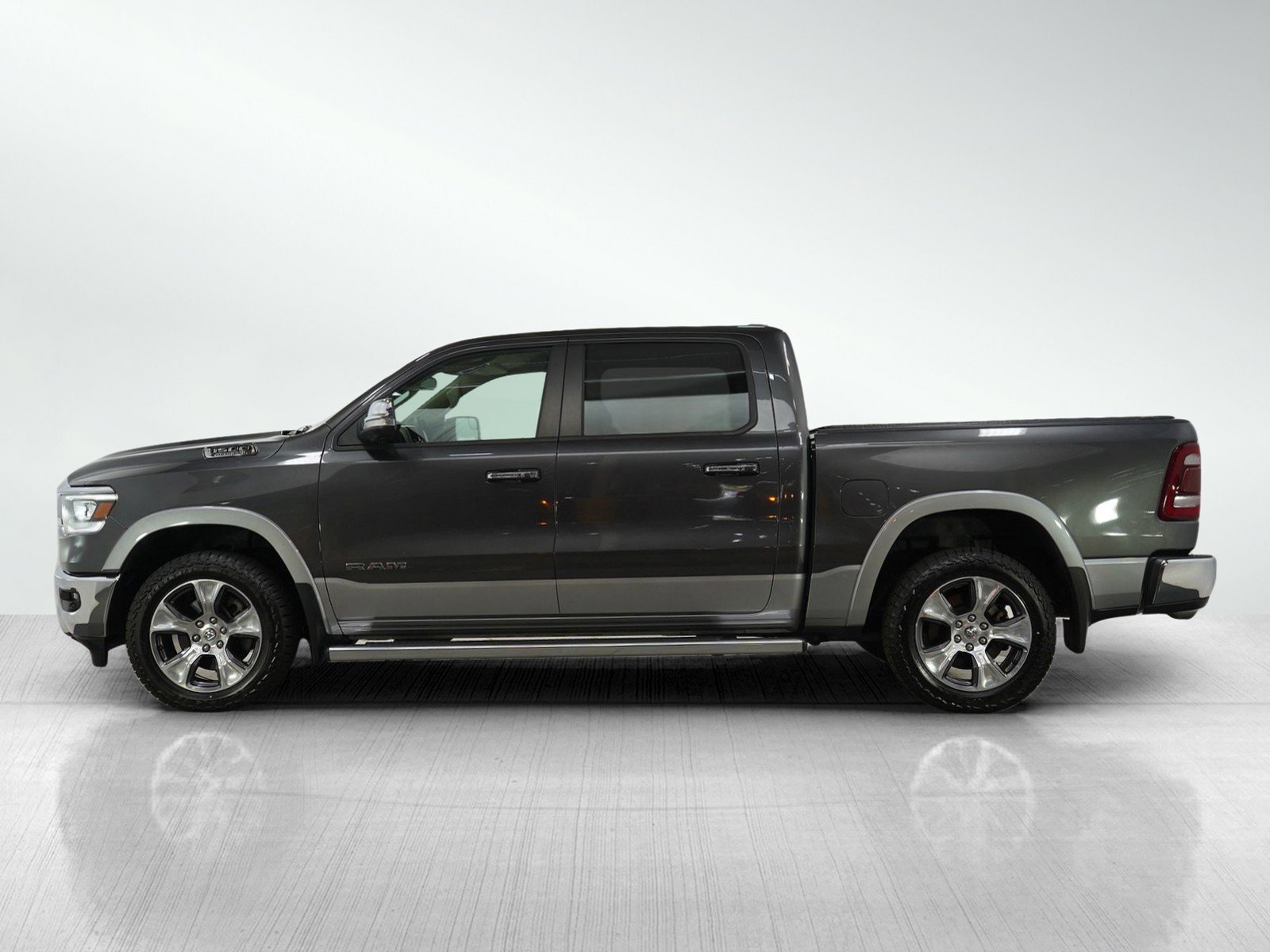 Used 2020 RAM Ram 1500 Pickup Laramie with VIN 1C6SRFJT9LN134238 for sale in Bloomington, Minnesota