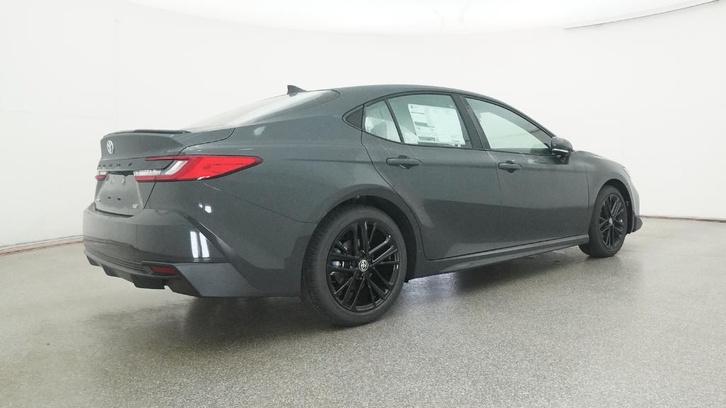 2026 Toyota Camry SE photo 21