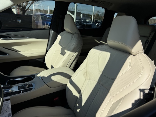 2025 Infiniti QX60 Luxe photo 3