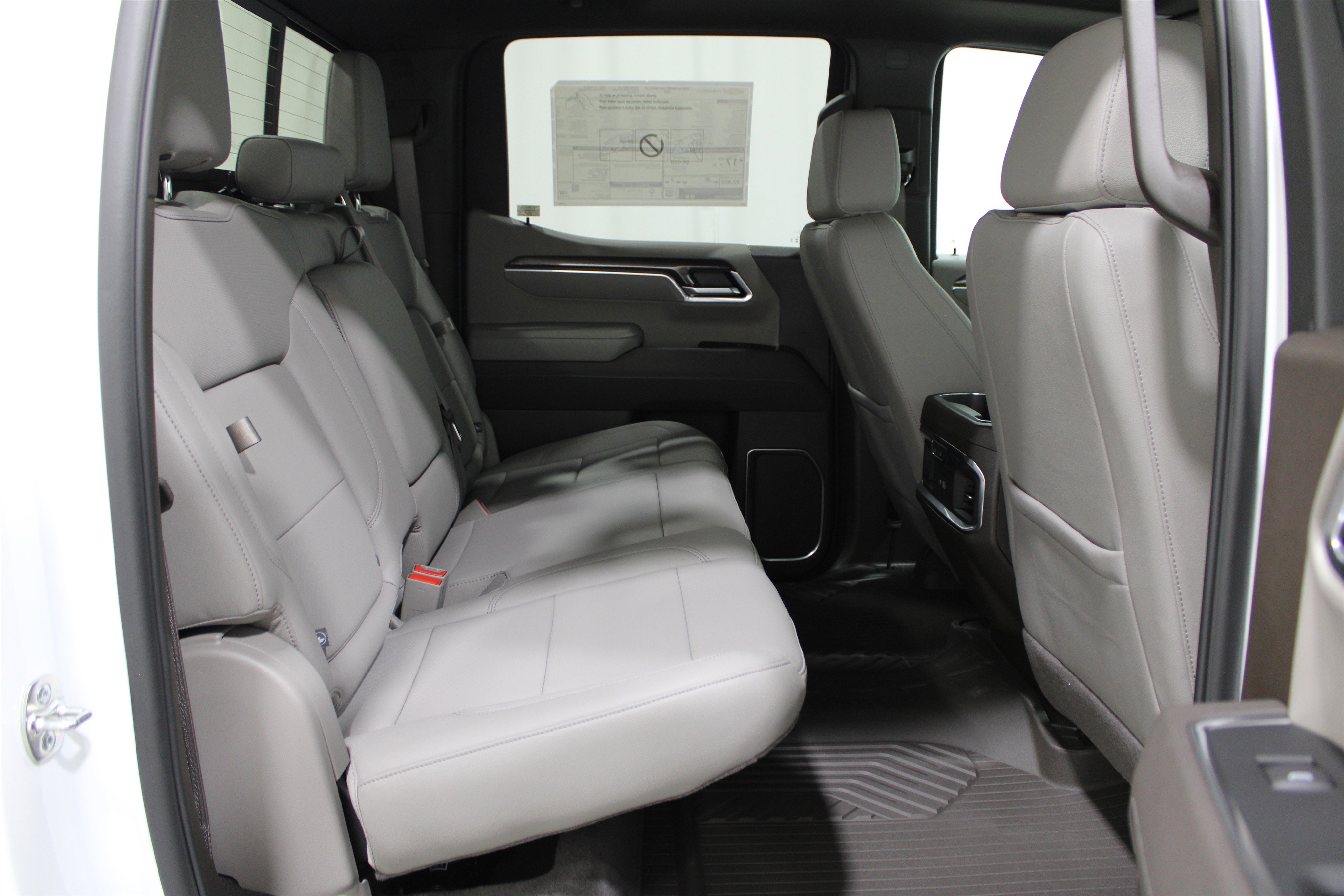 2026 Chevrolet Silverado 1500 LTZ photo 19