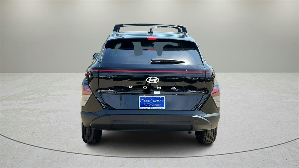 2025 Hyundai Kona SEL photo 6
