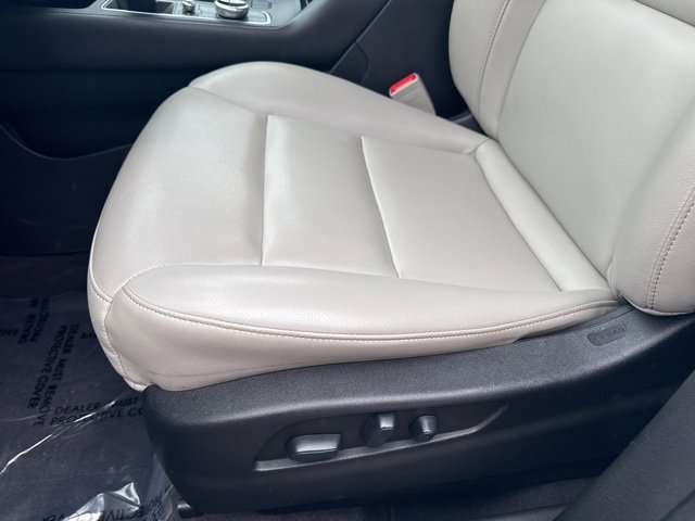 2020 Cadillac XT4 Luxury photo 12