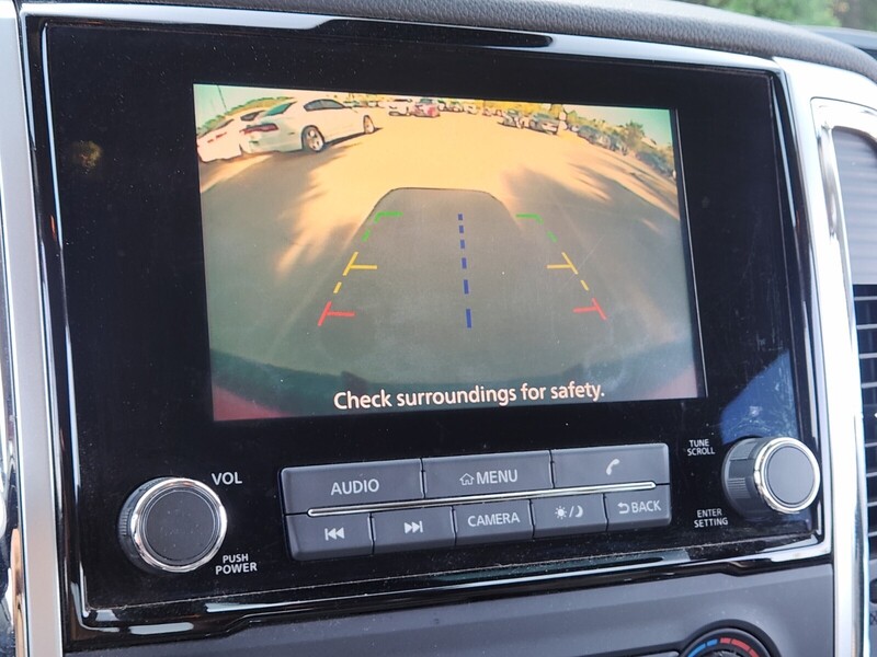 2021 Nissan Titan SV photo 21