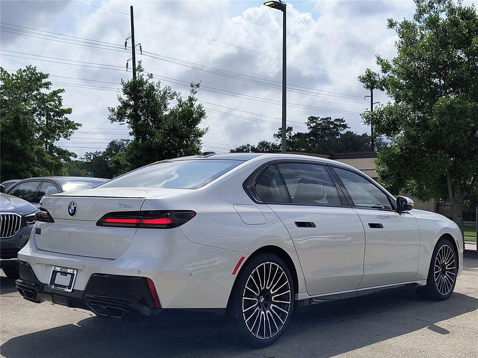 2025 Bmw 760i xDrive photo 3