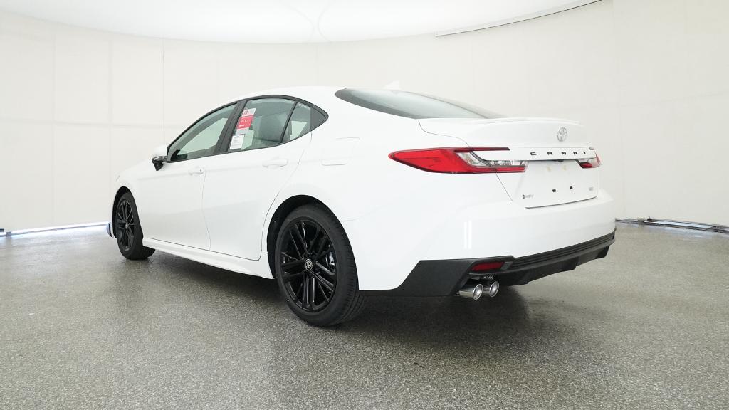 2025 Toyota Camry SE photo 12