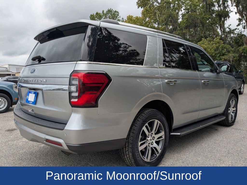 2023 Ford Expedition Limited photo 4