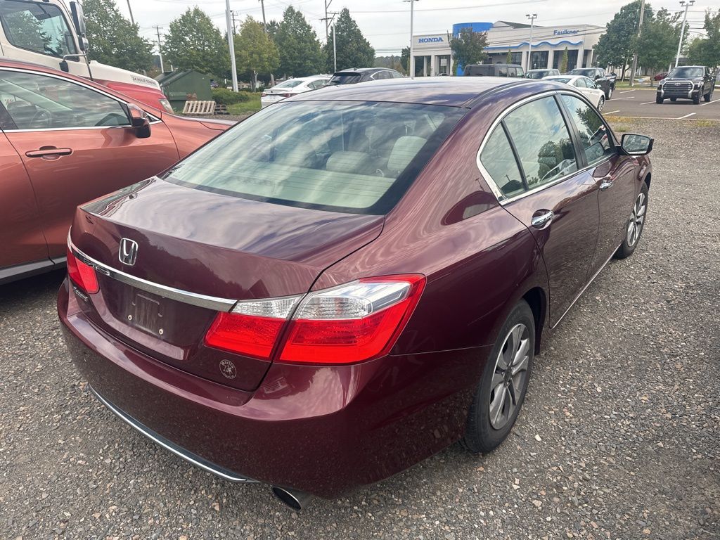 2015 Honda Accord LX photo 4
