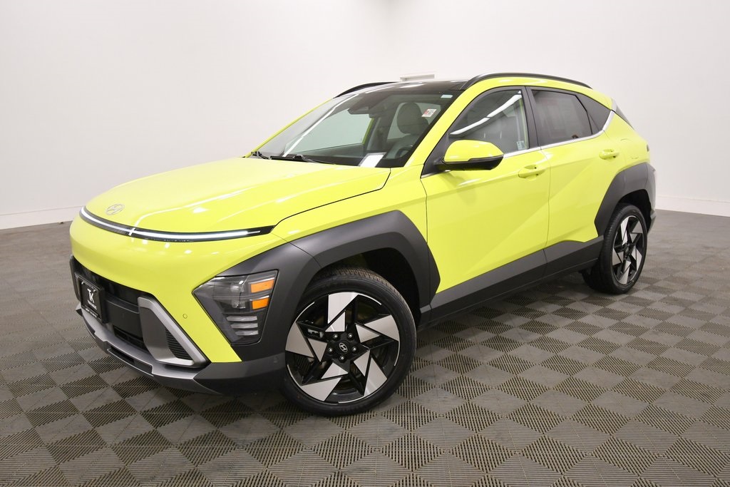 Used 2024 Hyundai Kona Limited with VIN KM8HECA35RU099513 for sale in Rochester, Minnesota