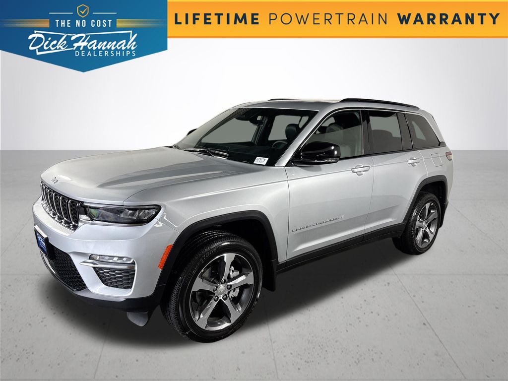 2025 Jeep Grand Cherokee Limited's photo