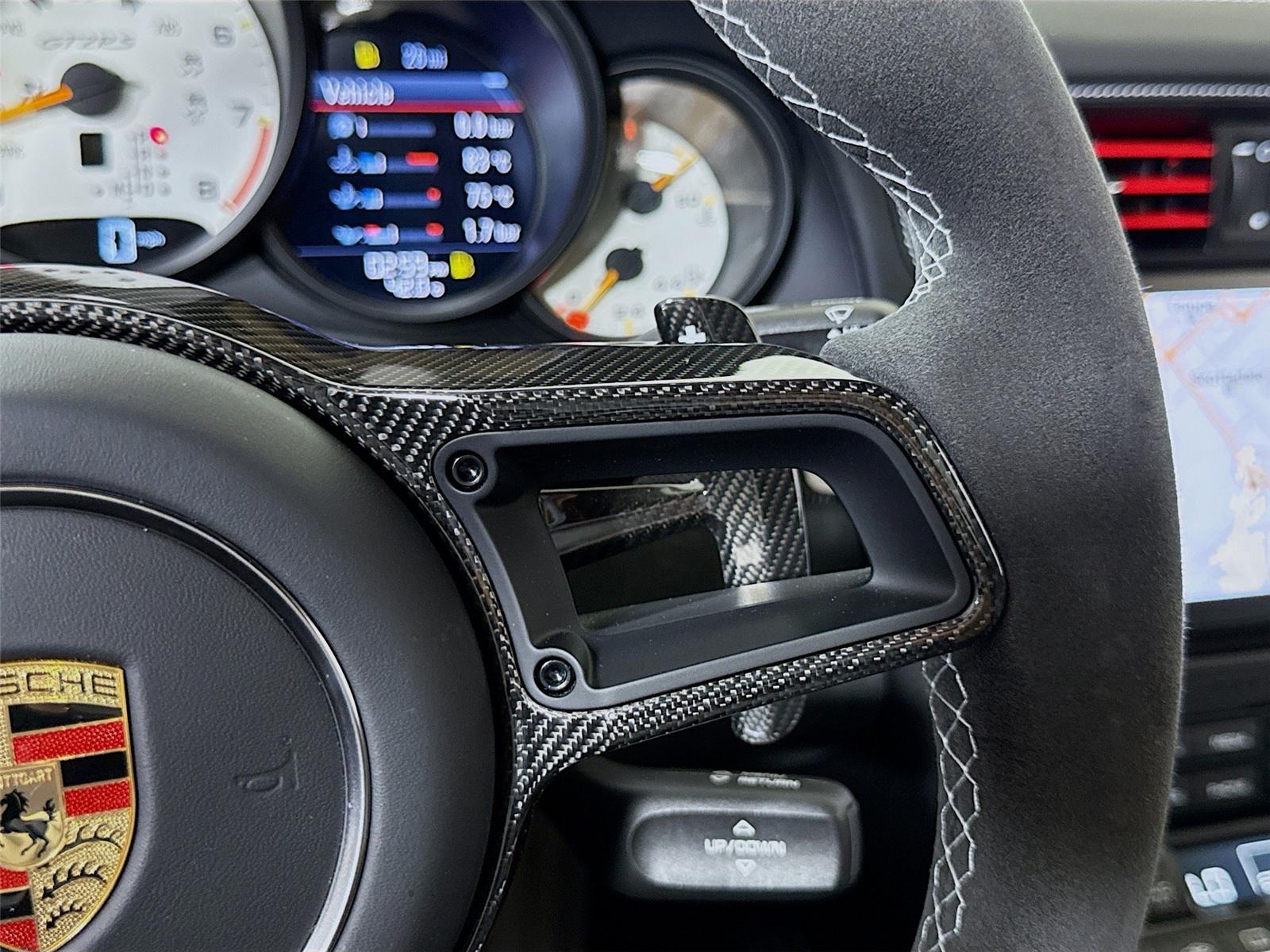 2019 Porsche 911 GT2 RS photo 17