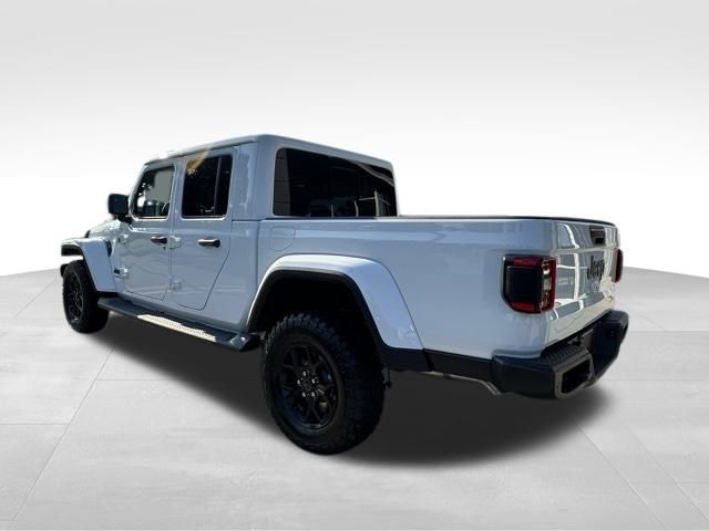 2025 Jeep Gladiator Sport photo 6