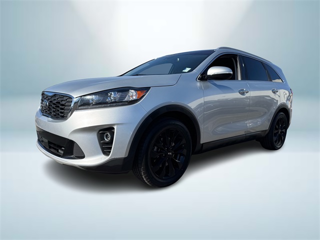 2020 Kia Sorento EX photo 2