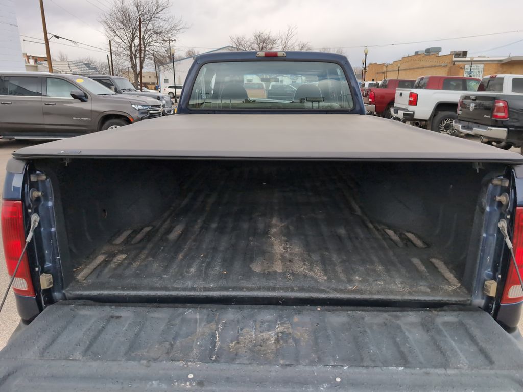 2001 Ford F-350 XL photo 8