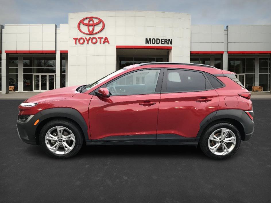 2023 Hyundai Kona SEL photo 2