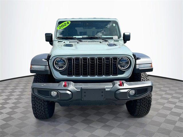 2024 Jeep Wrangler Rubicon photo 2