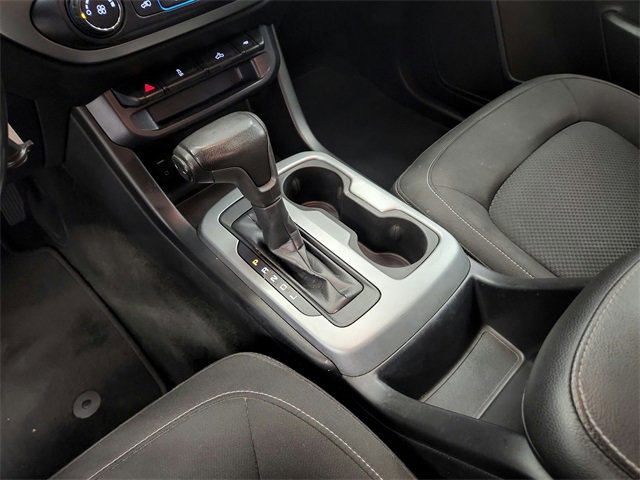 2017 Chevrolet Colorado LT photo 33
