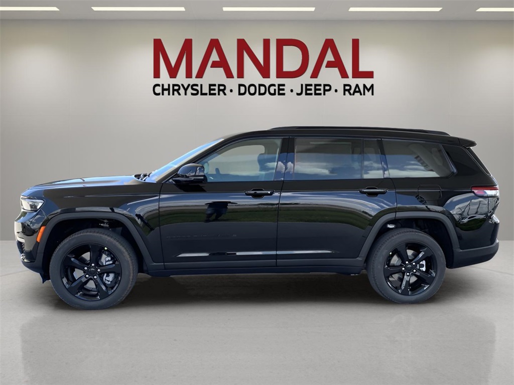 2025 Jeep Grand Cherokee Limited photo 9