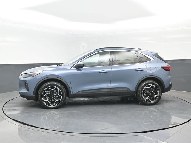 2026 Ford Escape Platinum photo 4