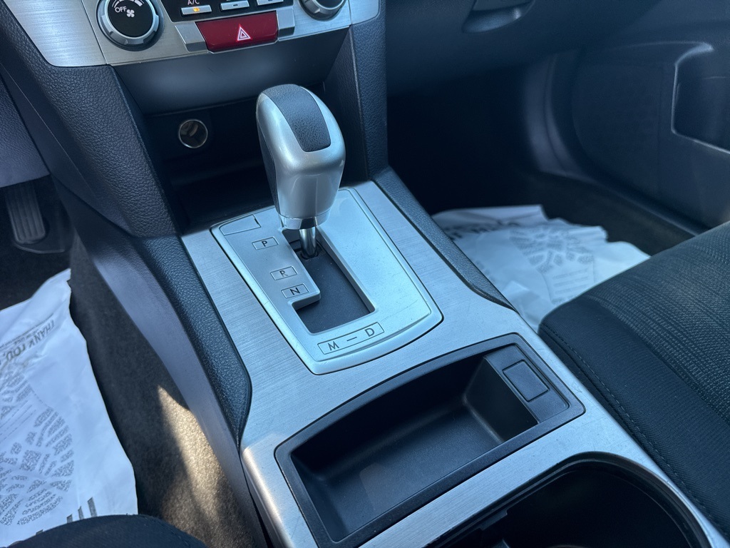 2014 Subaru Legacy 2.5i photo 15