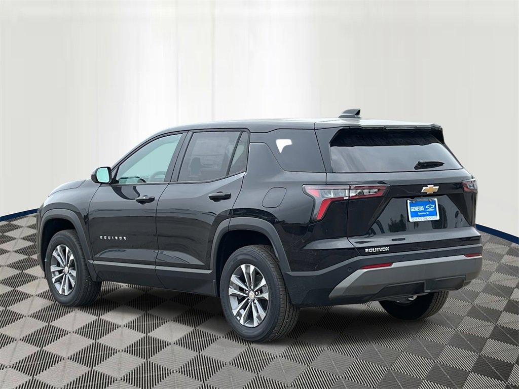 2026 Chevrolet Equinox LT photo 4