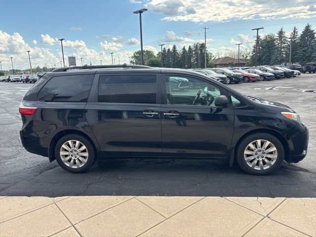 Used 2015 Toyota Sienna XLE with VIN 5TDDK3DC9FS104154 for sale in Manitowoc, WI
